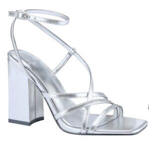 NEW Marc Fisher LTD Edalyn Ankle Strap Silver Sandals – Women’s Size 11 (NIB)